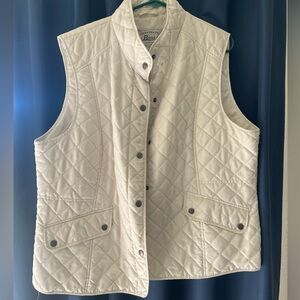 G.H. Bass Co Quilted Vest
